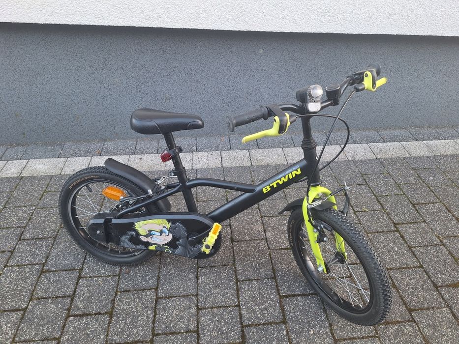 Sprzedam rower Btwin 16 cali z bocznymi kółkami