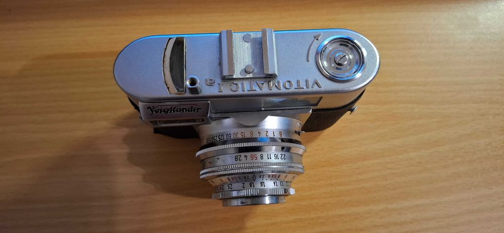 Aparat fotograficzny Voigtlande, uszkodzony.r Vitomatic Ia