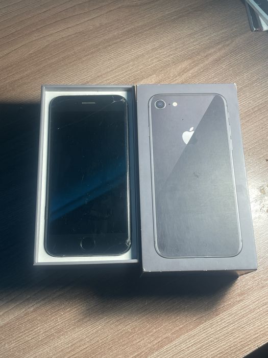 iPhone 8 64GB/ 79%АКБ