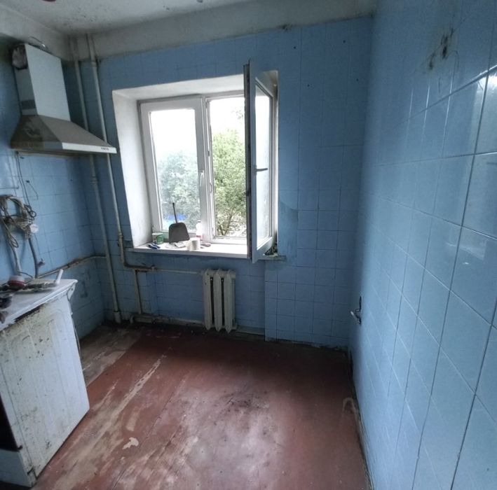 Продам квартиру м.Богодухів 54м.кв