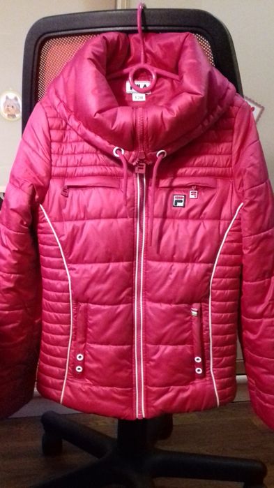 Куртка FILA для девочки  р.128 демисезон