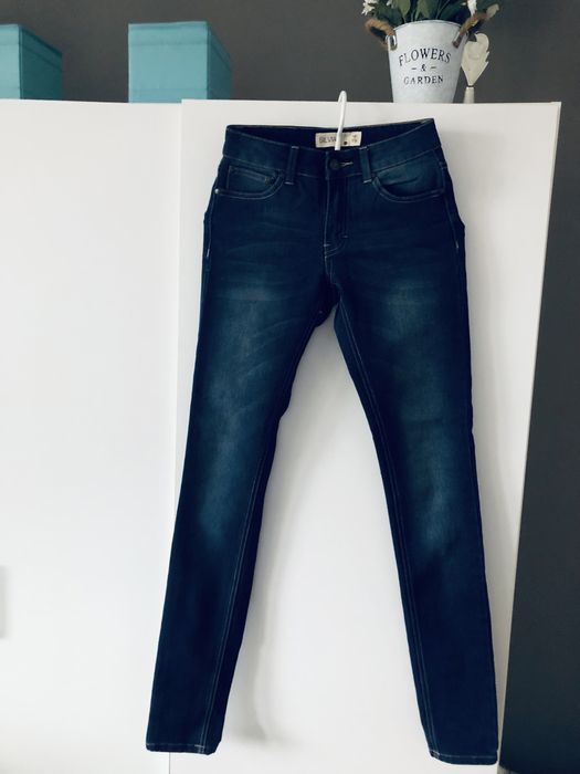 Spodnie jeansowe damskie