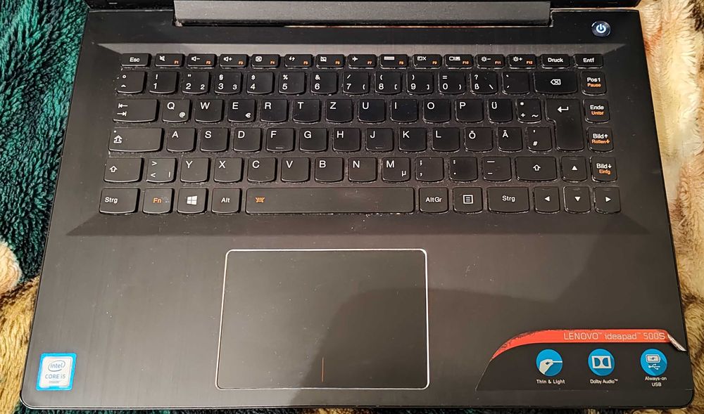 Lenovo IdeaPad 500s-14ISK 14FullHD 128Гб 4Гб легкий компактний ноутбук