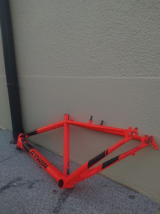 vendo quadro B-twin. rockrider 500