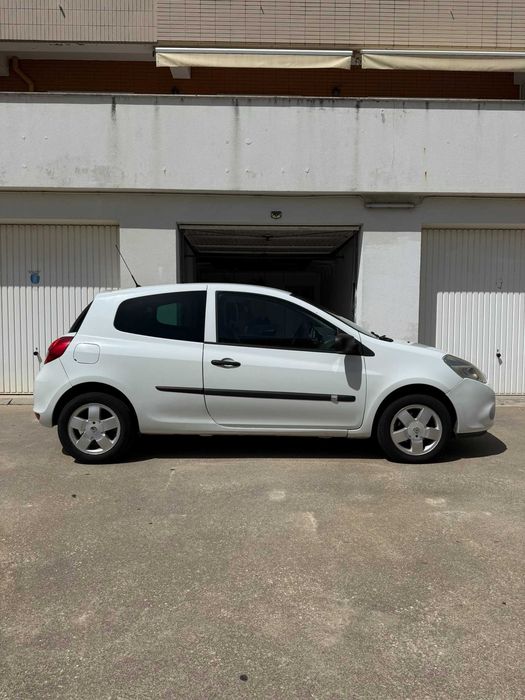 Renault Clio 3 1.5 DCi Comercial