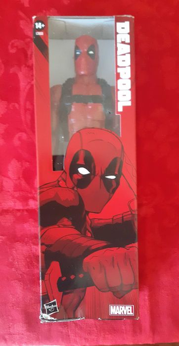 Deadpool boneco 30 cm Marvel Hasbro