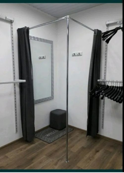 Примерочная кабинка