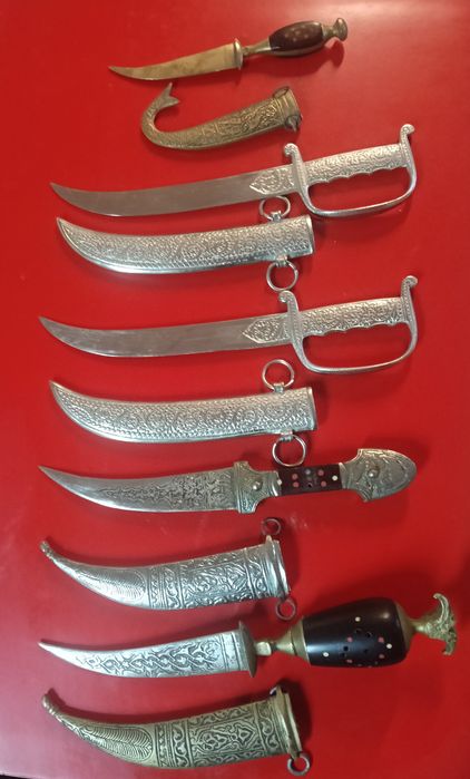 Adagas decorativas