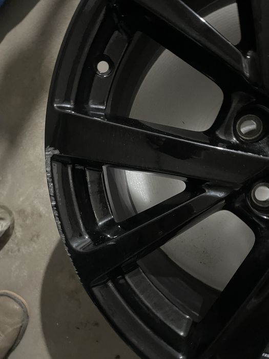 Felga oryginalna Mazda 3  18 cali  5x 114,3 7Jx18