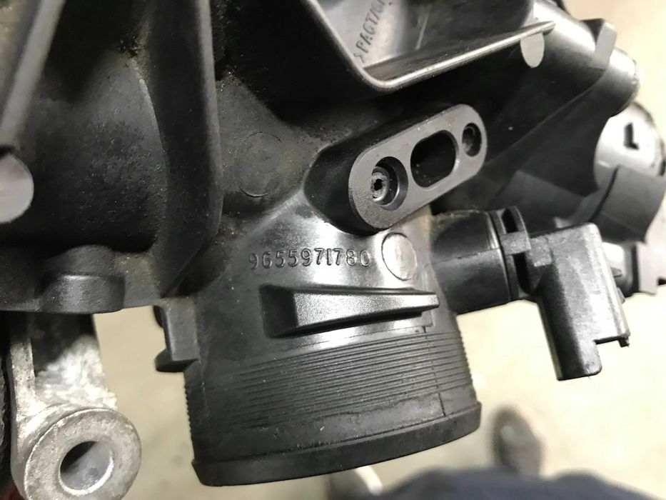 Дросельна заслонка Citroen C5 / Peugeot 407 (2004-2010 р.в) - 1.6HDI