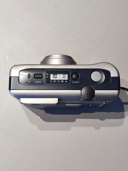 Konica Zup 110 VP – Camara Analógica