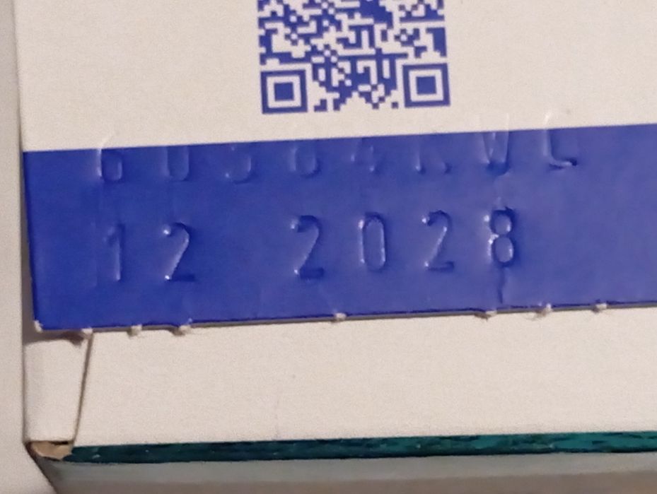 Sensodyne Deep Clean pasta do zębów 75ml 8 szt.