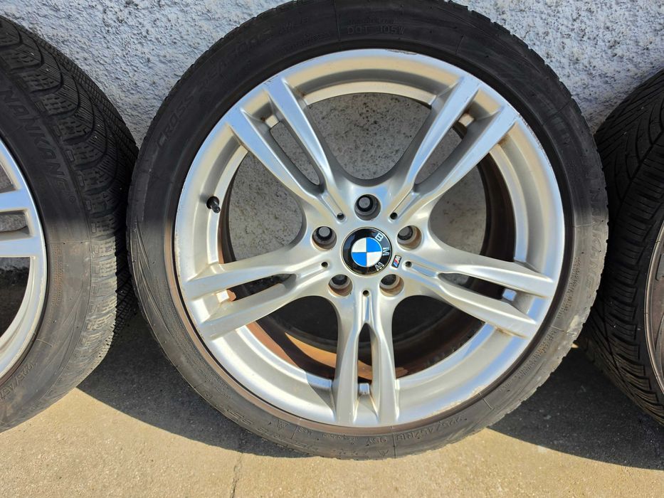 Jantes BMW 18" Pack M com Pneus 225.45.18 + 255.40.18