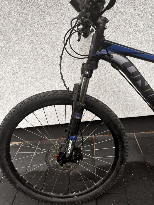 Unibike shadow 27.5 czarno- niebieski rower