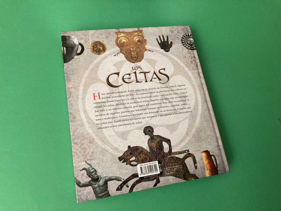 Livro Atlas Ilustrado de Los Celtas Dos Celtas Em Espanhol