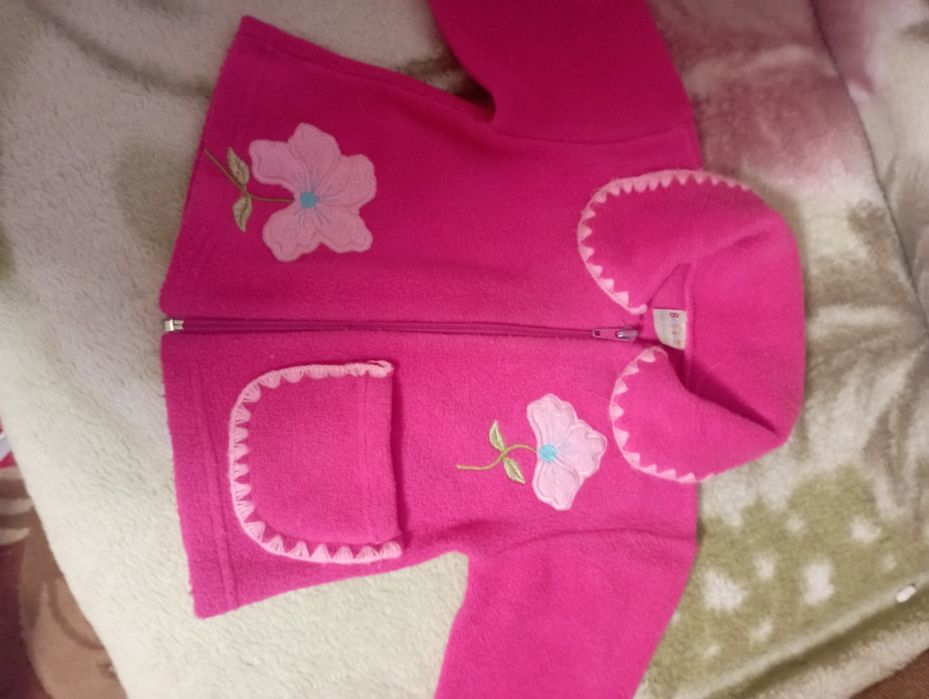 Одяг для дівчинки