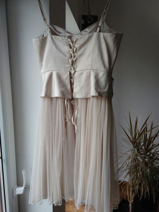 Sukienka stan idealny