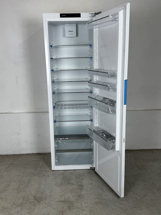 Преміум холодильник Miele K7715 E NoFrost