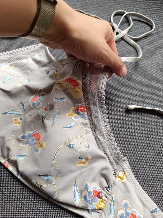 H&M r. 40 / L Top / góra od bikini / stroju kąpielowego