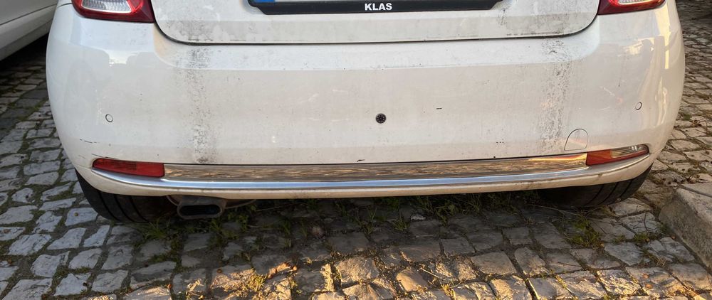 Para-choques traseiro Fiat 500