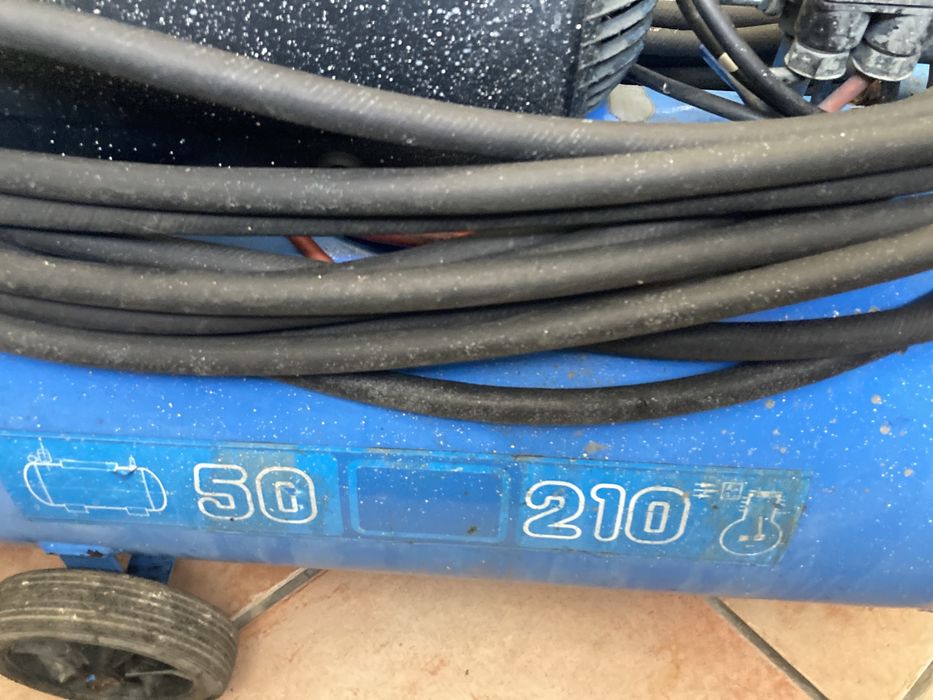 Compressor de ar 50 lts + regulador adicional
