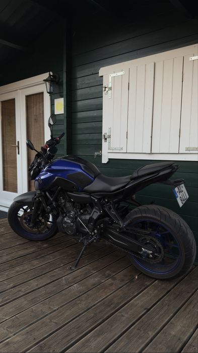 Yamaha MT-07 (2021) Excelente estado com vários extras!
