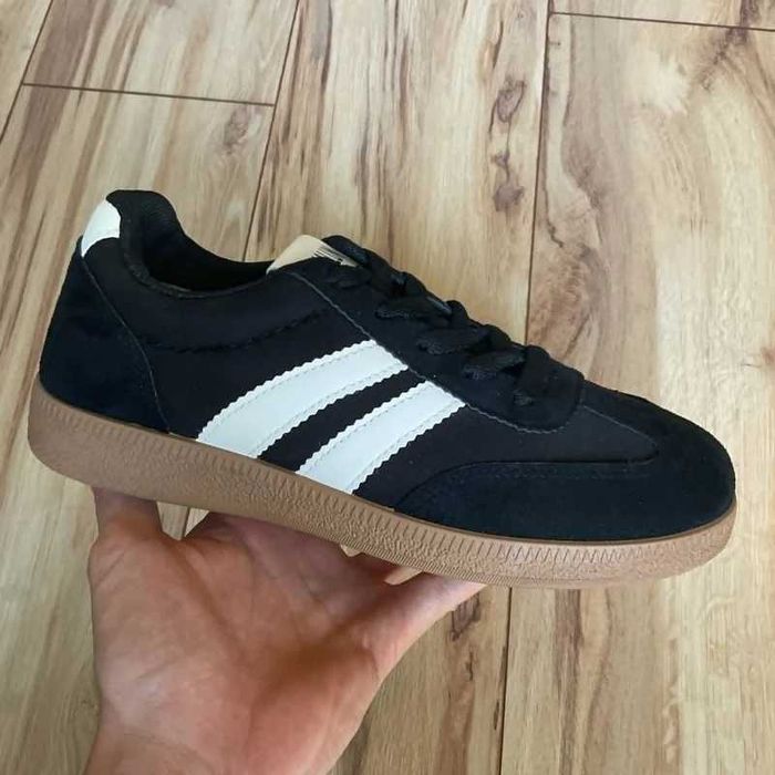 Czarne trampki damskie rozmiar 39
