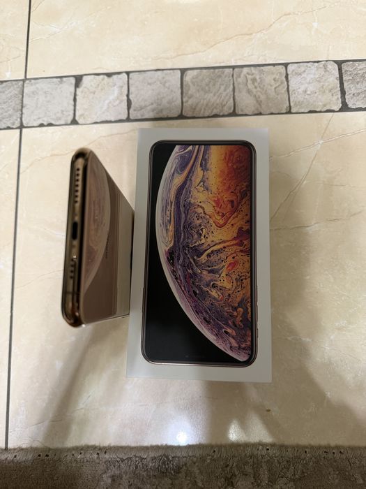 iPhone XS Max На 256 гігабайт