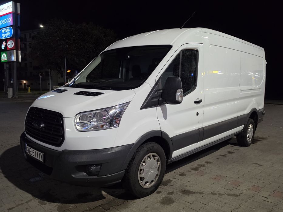 Wynajem Busa z Kierowcą | Ford Transit L3H2 | Przewóz Towarów, Przeprowadzki, Transport