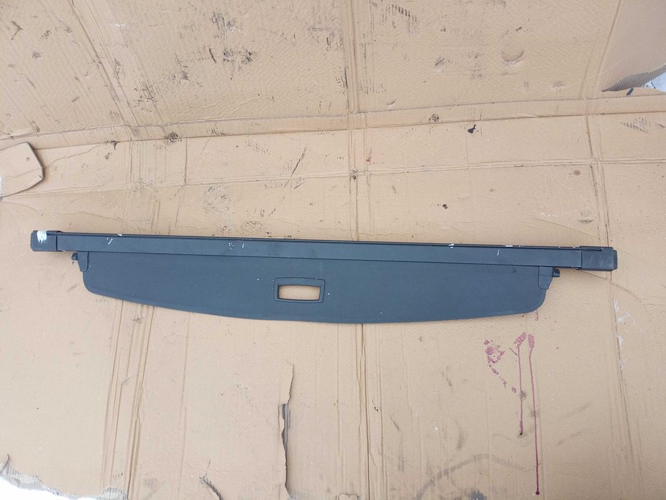 toyota verso 09-18 ROLETA BAGAŻNIKA oryginał