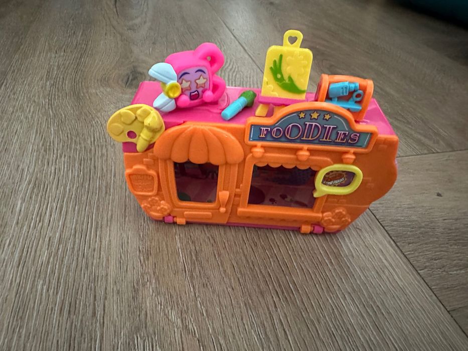 Moji pops фігурки