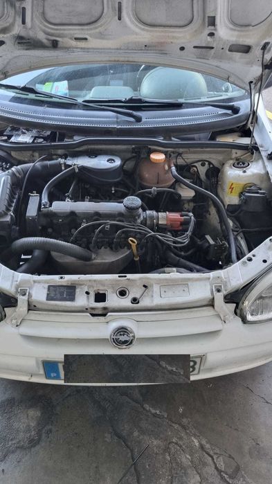 OPEL CORSA B sem nada a fazer