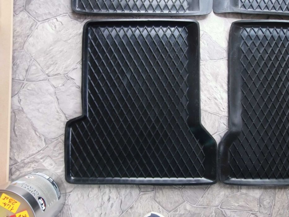 Dywaniki Gumowe FIAT Brava 500 Linea Palio Qubo Sedici Marea Croma