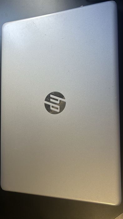 HP 15 – AMD 3020e • 4GB RAM • 930GB – Windows 11 Pro