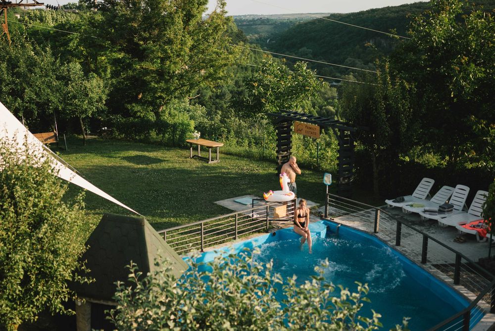 Котедж сімейний "Family Estate" Тераса, Краєвиди, Сауна, Басейн