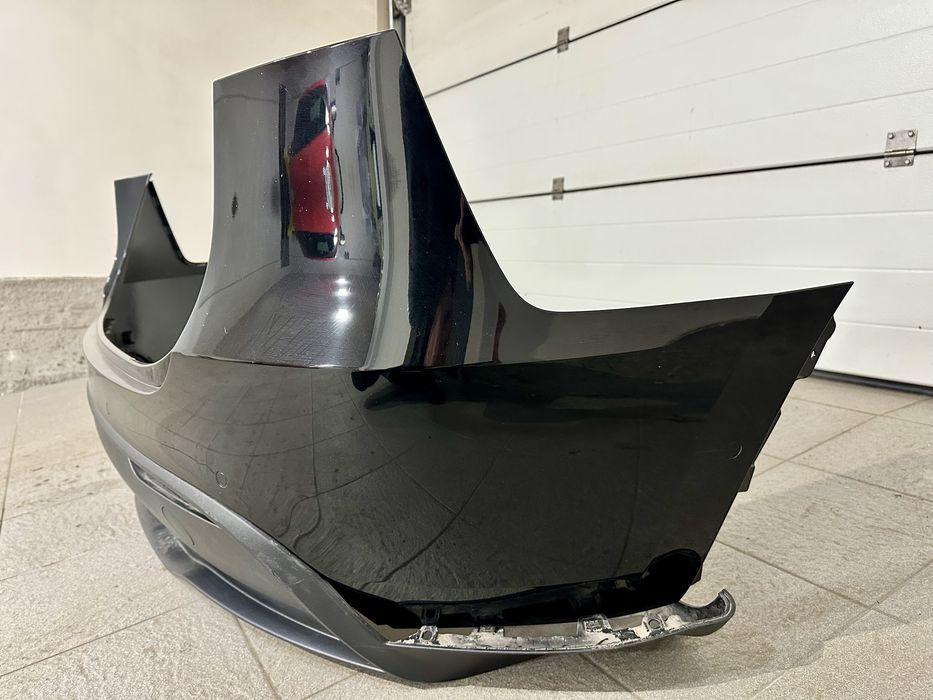 Задній бампер Tesla Model Y під парки комплектний, в колір PBSB