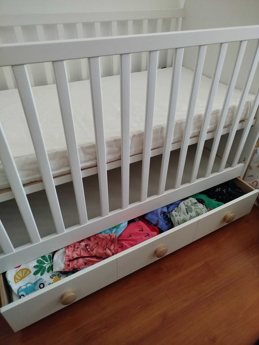 Berço IKEA GONATT + Colchão – Excelente estado!
