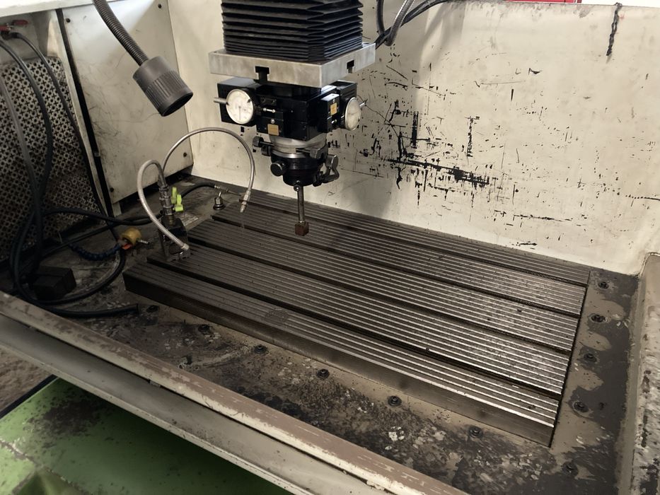 Maquina Erosão EDM Jiten 75A