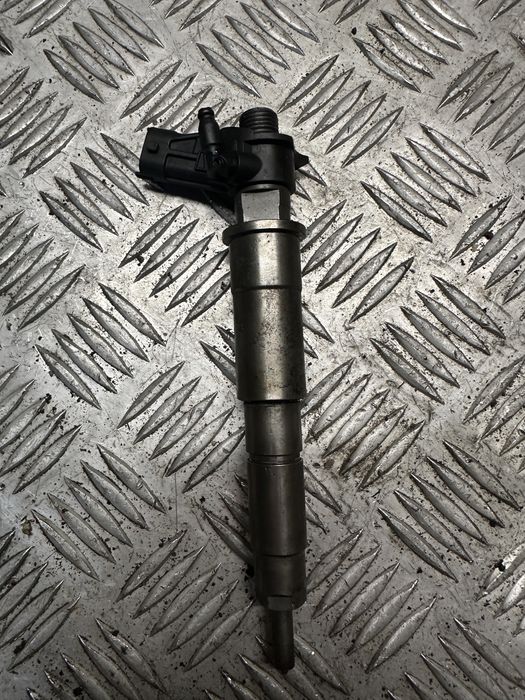 Wtryskiwacz 2.0 dci 350