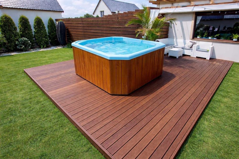 Balia bania sauna jacuzzi taras 16m2 deska tarasowa montaż GRATIS