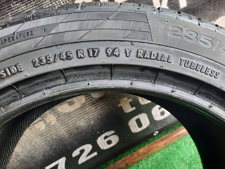 Opony letnie 235/45/17 Continental Para  P