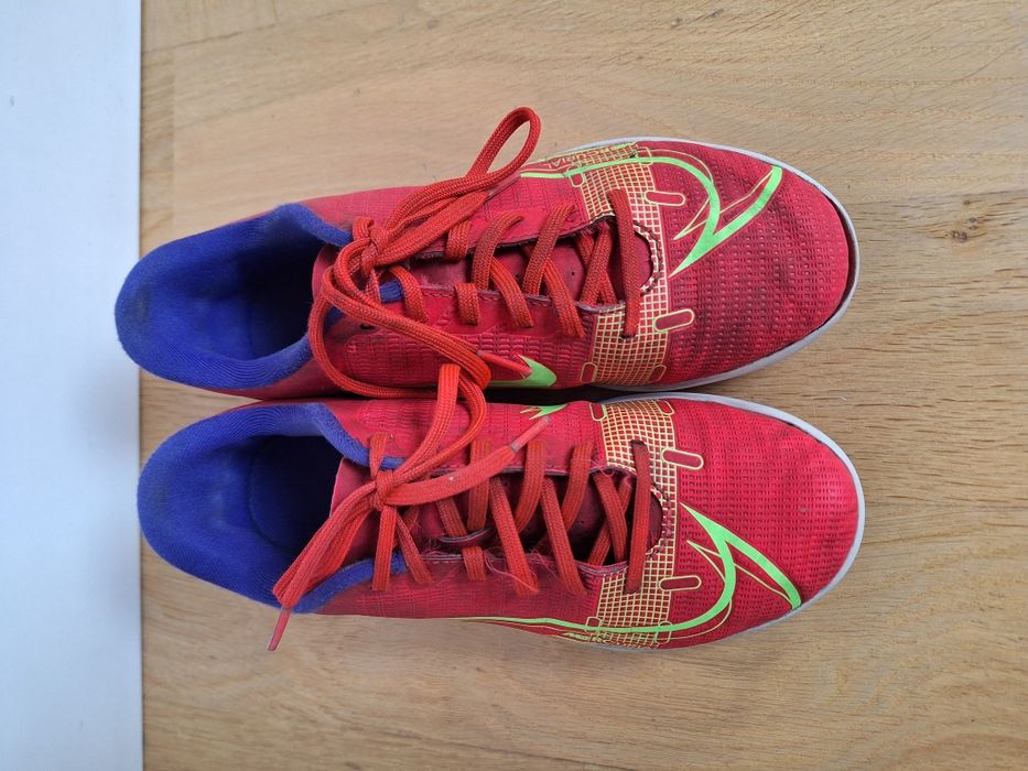 Buty piłkarskie turfy Nike