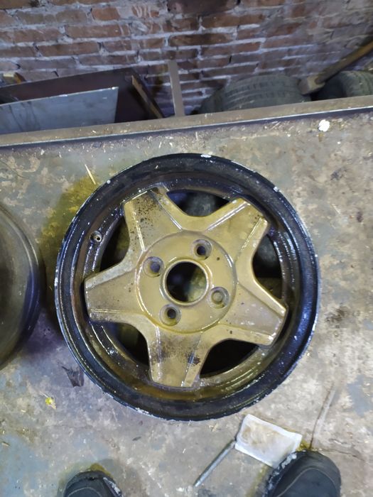 Продам диски R13