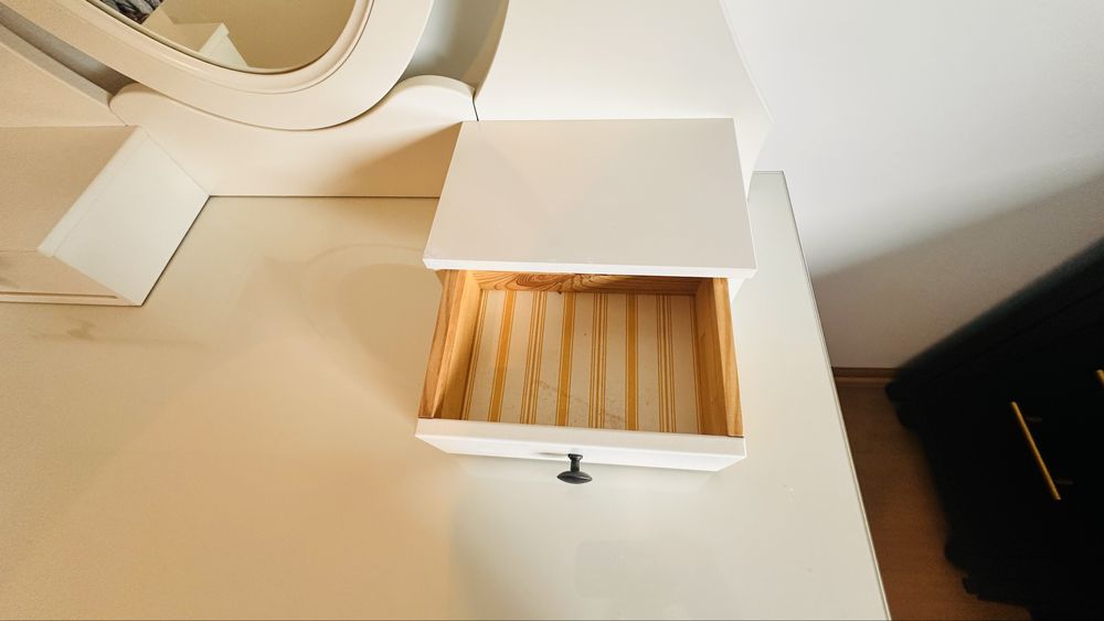 Toucador Hemnes IKEA