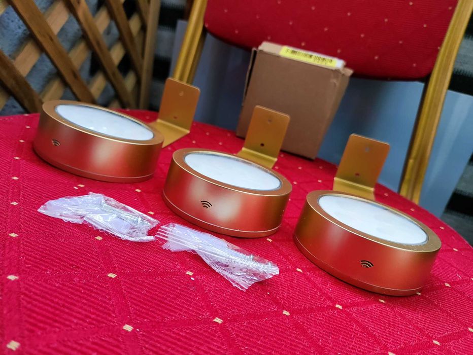 Lampki LED złote na baterie Lampa bezprzewodowa okrągła kinkiet