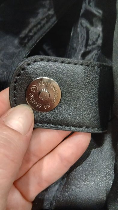 Продам сумку Versace