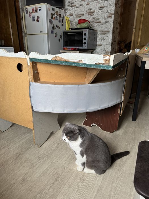 Продам уголок на кухню