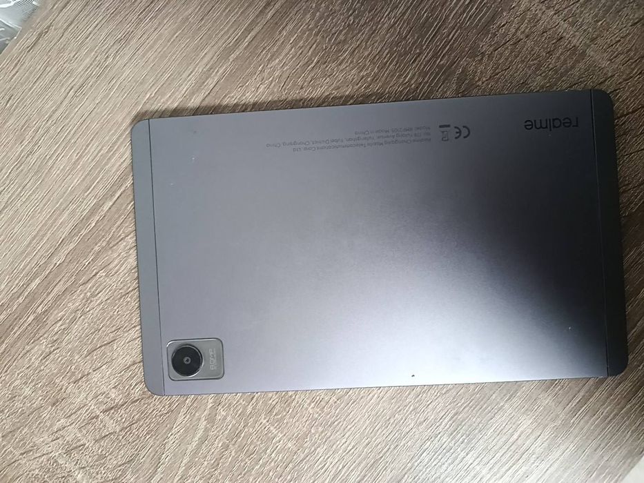 Продам планшет Realmi pad mini