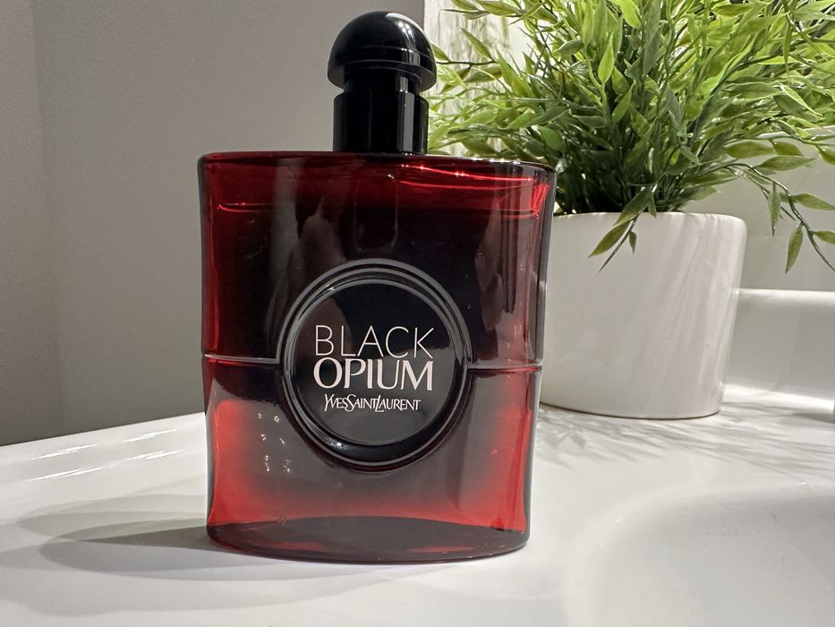 Perfumy Black Opium