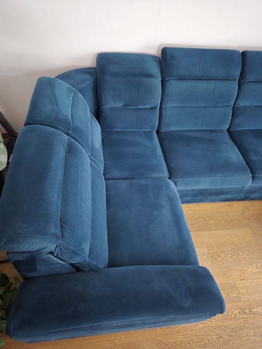 Piekna rozkładana sofa kanapa kolor morski (niebieska zielona)